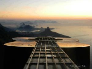 225626_10201080649688101_16644309_n