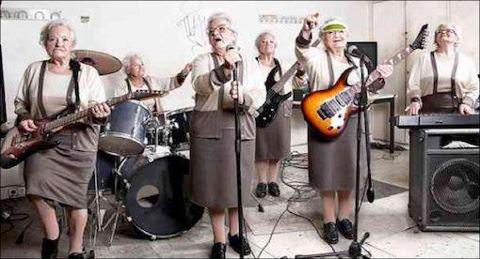 377363_10151075694927797_1139992350_n