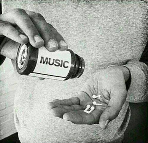 44129403_10155540255451046_7407312920389877760_n