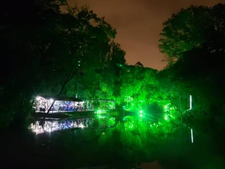 17c434ac-ca1c-499d-b48d-7414d1ac1d4d-1